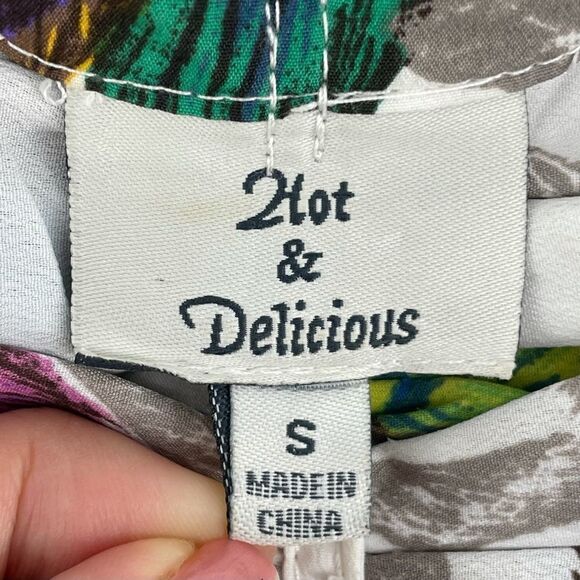 UO Hot & Delicious Multi-Color Feather Halter Top - Picture 8 of 11